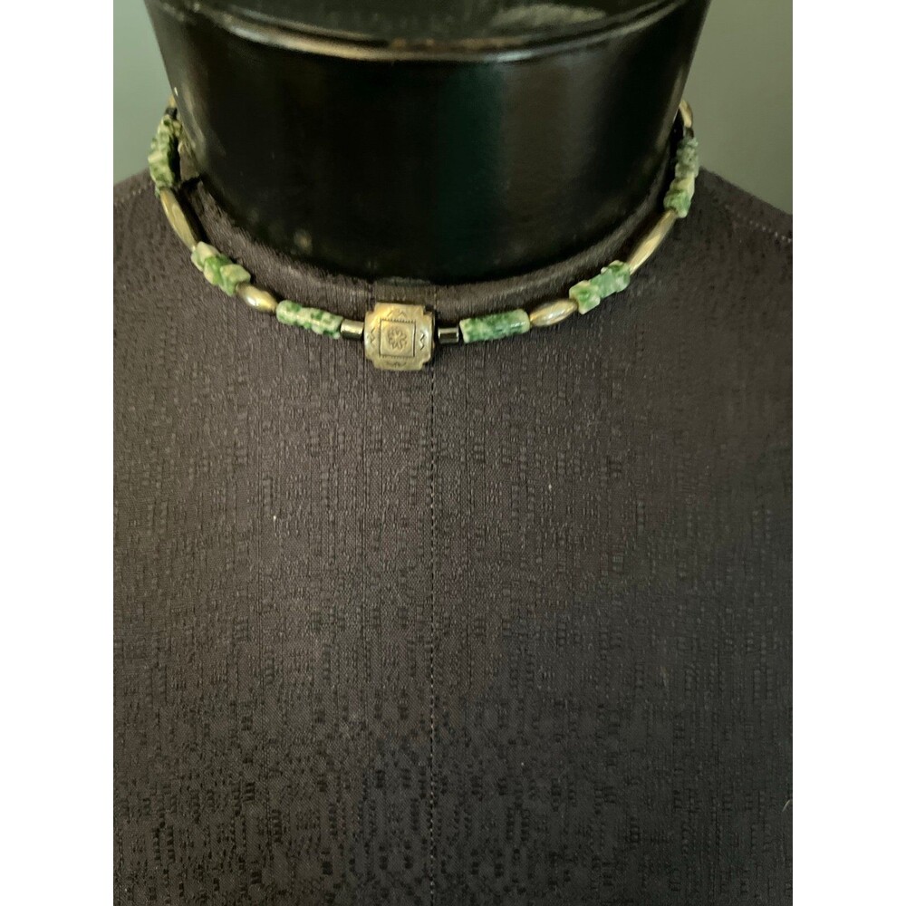 Silver beadsand Green Gemstone Beaded Necklace Choker Native American Design
